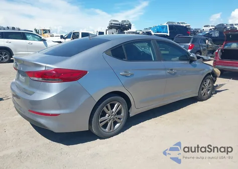 2017 Hyundai Elantra Se z USA, uszkodzony, nr VIN 5NPD84LF9HH075991